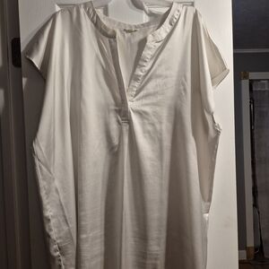 JODIFL Cream Scoop Neck Blouse/Tunic